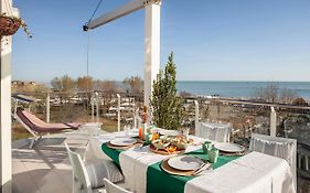 Sunrise Cesenatico 2*